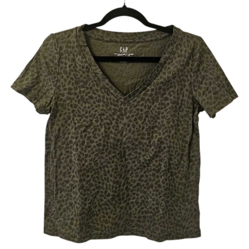 Green GAP Women's 100% Organic Cotton Vintage Animal Print V-Neck T-Shirt